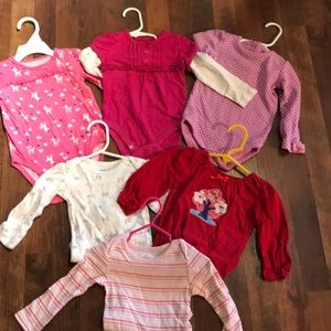 Lot of 6 girls onesies size 12-18 months.